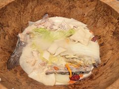 -云荷里·蒸汽石锅鱼·云南菜(中发百旺店)