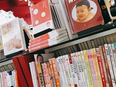 -新华书店(印象城店)