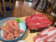 -明洞阿姨·韩式酱蟹烤肉·创意料理(三元桥店)