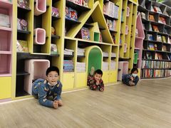 -新华书店(学府大道店)