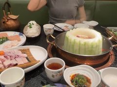 -得意咚瓜·顺德鱼生·冬瓜火锅(深圳首店)