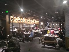 大堂-红九格老火锅(三峡广场店)