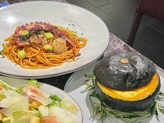 -LESCEDARS Brasserie Bistro香柏树