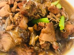 -八两八金·莱芜特色炒鸡(市南漳浦路店)