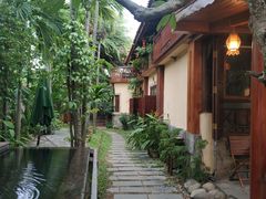 -Lam Vien Restaurant