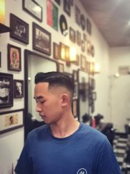 -MARTIN'S BARBER SHOP男士理发馆