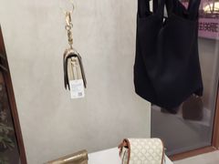 -六六奢品·vintage中古·回收二手奢侈品包包手表首饰(环球港店)