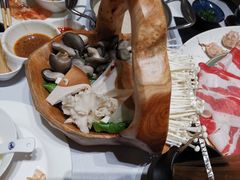 -红鼎豆捞·非遗鲍皇汤火锅(宝丰路店)