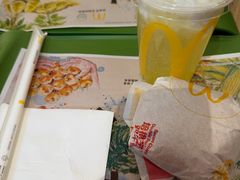 -麦当劳(静安寺店)