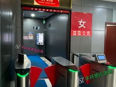 -包玉刚游泳场(黄龙恒励大厦店)