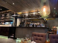 -Carbon莫卡哆·意大利复古集市餐厅(杭州大厦店)