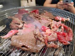 小黄牛上脑-本炙炭烤·蒲烧活鳗料理店(金沙洲店)