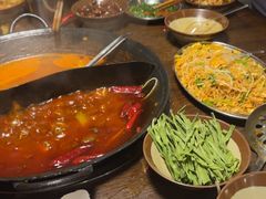 -萍姐火锅·公路夜市(武汉首店)