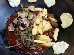 -缘福乡村铁锅炖民宿(八达岭店)