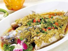 -丹江口渔村·湘味厨房(桃园店)