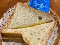 -帕帕珍味·面包茶饮(古城店)