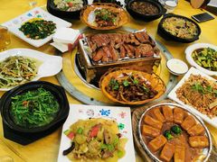 -东方之猪四更烤乳猪(金垦总店)