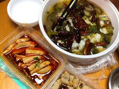 -姚姚酸菜鱼·金戈戈香港豉油鸡(喜荟城联名店)
