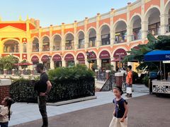 -佛罗伦萨小镇广佛名品奥特莱斯(疏港路店)