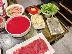 -宽板凳老灶火锅(台湾街店)