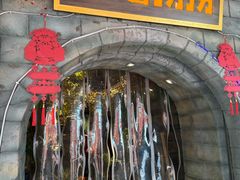-城墙拐拐火锅(三峡广场黑金冠店)