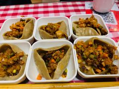 坝上莜面王-王村姑老土炕莜面村(桥东店)