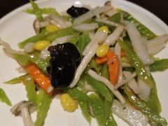 -前海沿·青岛菜(李沧万达店)
