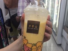 杨枝金捞-许留山(梳士巴利道店)