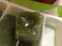 -良品铺子(白云新世界店)