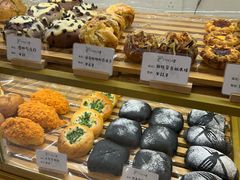 -提亚烘焙·手作面包·生日蛋糕(七星店)