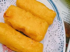 脆皮炸鲜奶-小龍鳳餐室(番禺路店)