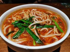 小锅米线-云海肴·汽锅鸡·云南菜(美罗城店)