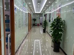 -茂菊口腔连锁(浦东南路店)