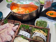 -椰子湾·海南火锅·糟粕醋·椰子鸡(正大广场店)