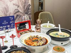 -品海楼·大连海胆锅贴馆(东港店)