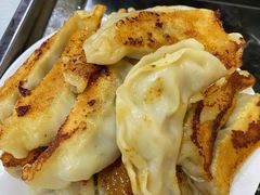虾仁锅贴-劈柴院锅贴(沈阳路店)
