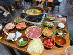 -黔有有贵州酸汤夺夺粉火锅(五味十字店)