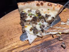 -九月里.自由花园餐厅