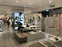 -hotwind热风(丽影广场店)