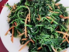 人参菜-北京龙庆四季香农家饭庄·灶台鱼·碳烤虹鳟鱼(龙庆峡店)