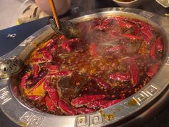 -洞亭火锅(防空洞总店)