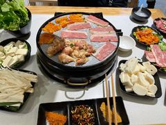 -酒谊炭火自助烤肉(商社汇巴南购物中心店)