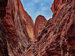 -天山神秘大峡谷