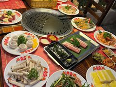 -烤肉食堂(揭阳广百店)