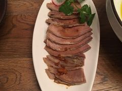 凉拌猪舌头-爱啤精酿·民谣酒馆(滨江店)