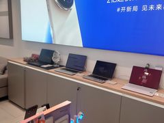-荣耀授权专卖店(黄浦浙江中路店)