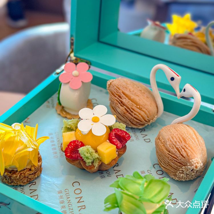 不是，广州也有属于自己的曼哈顿