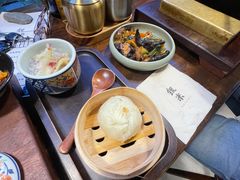 -银米·云南传统过桥米线(双廊黑金冠店)