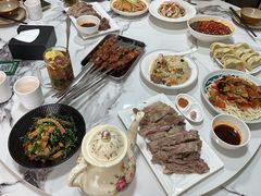 -贯贯吉·清真餐厅(浙江中路店)