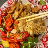 吃串不？今晚烤肉大party